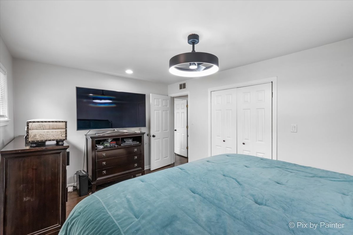 17206 Highland Avenue Property Photo 9