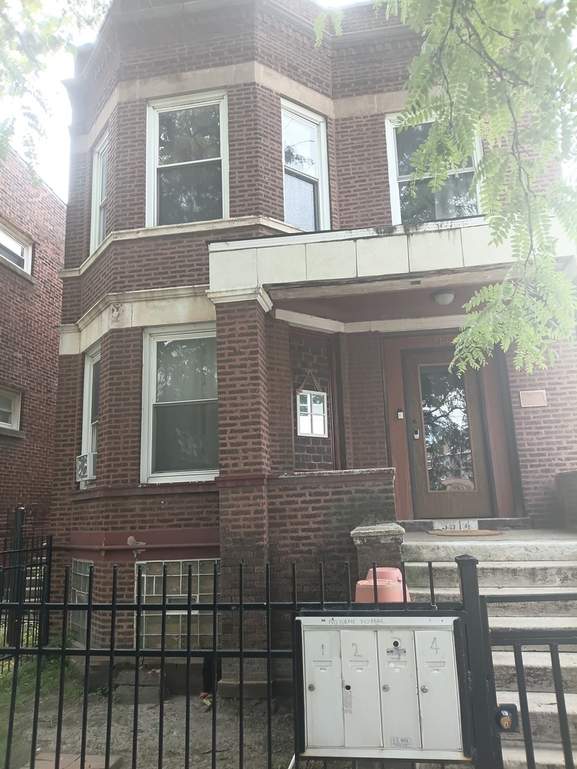 5514 S Winchester Avenue Property Photo 1