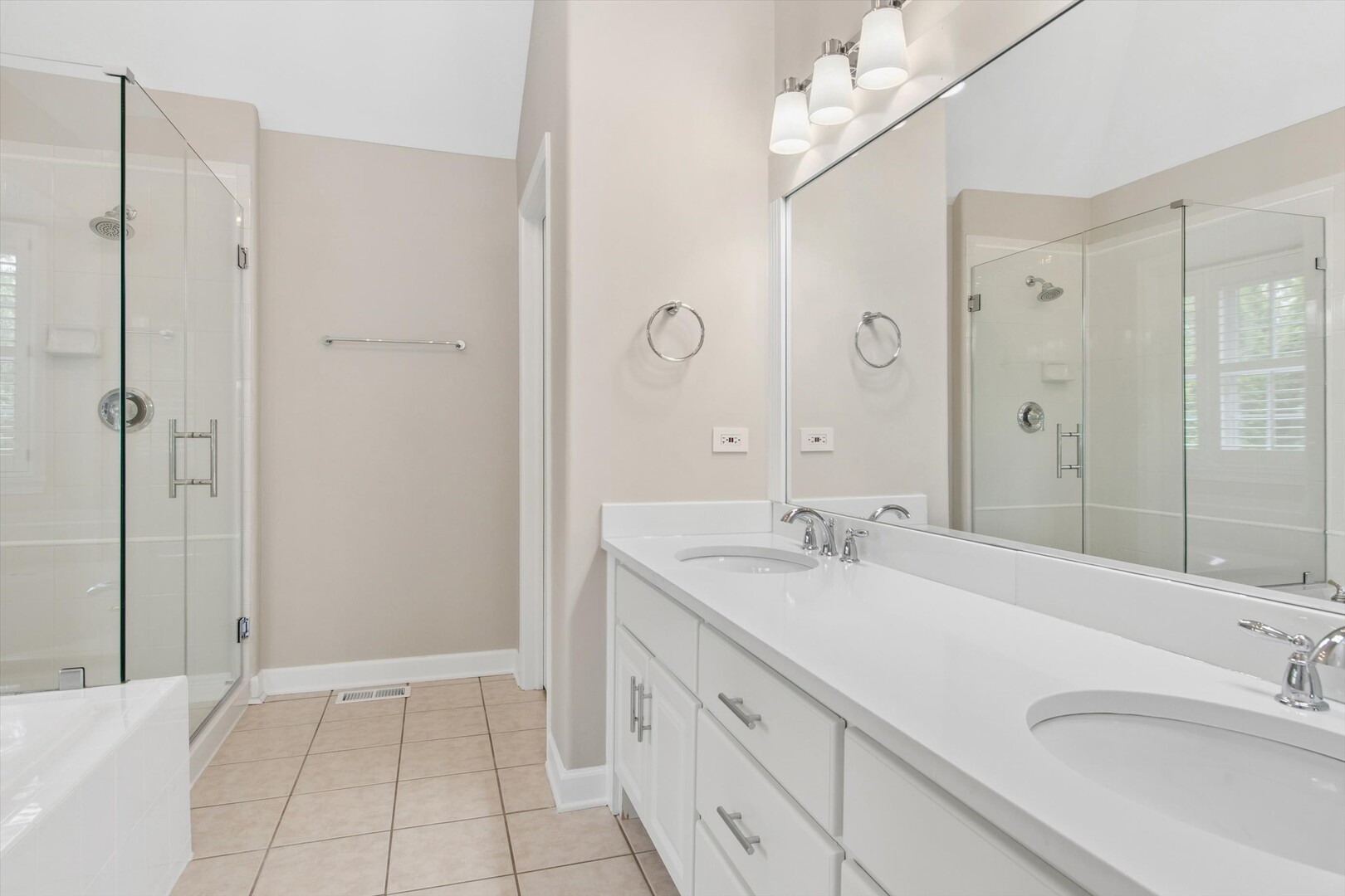 2244 Joyce Lane Property Photo 14
