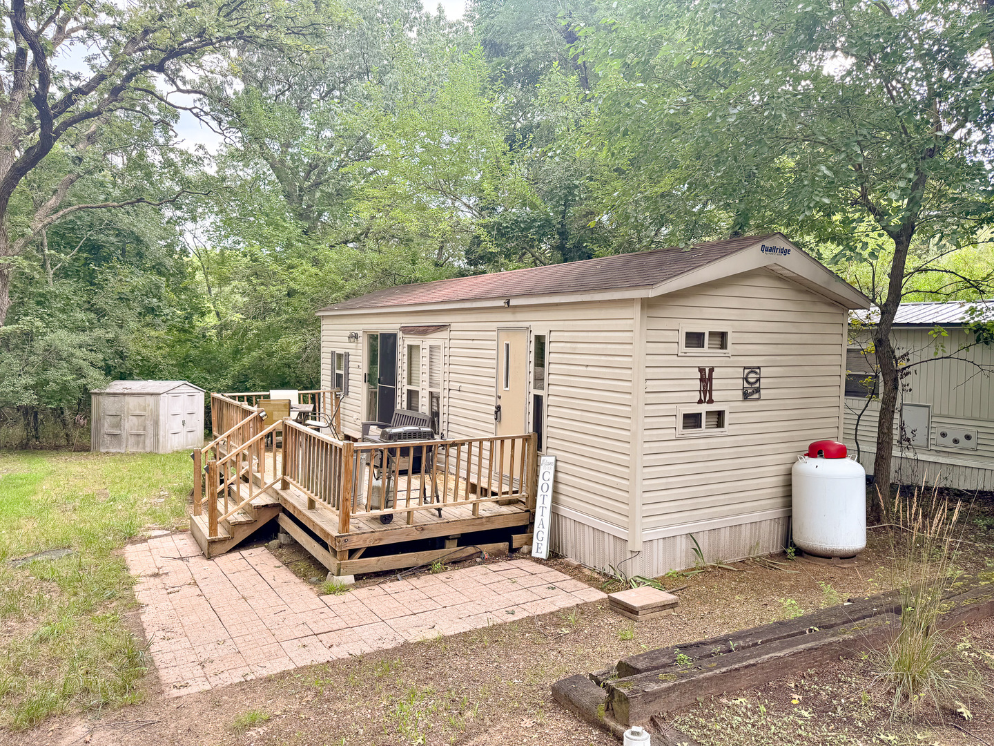 12702025 Property Photo 1