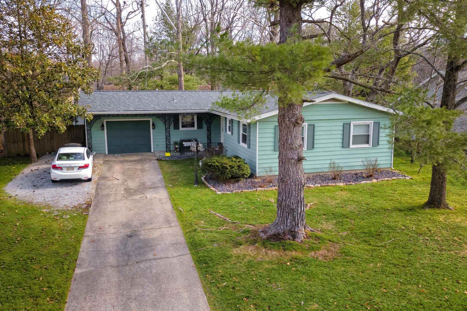 609 S Emerald Lane Property Photo 24
