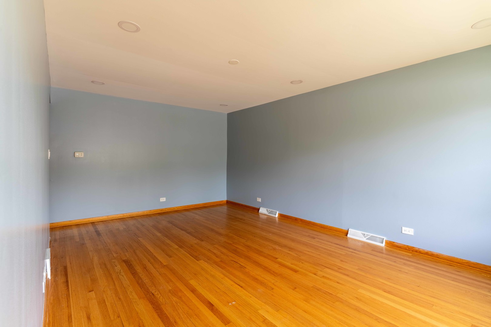 12702035 Property Photo 4