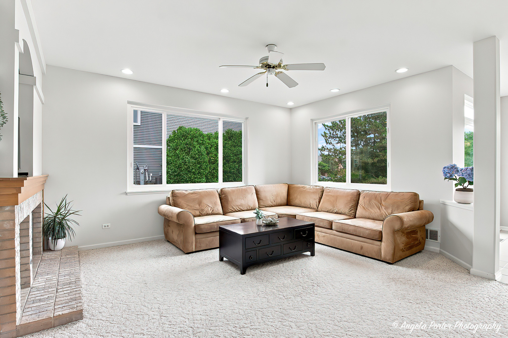 331 Hampton Court Property Photo 12