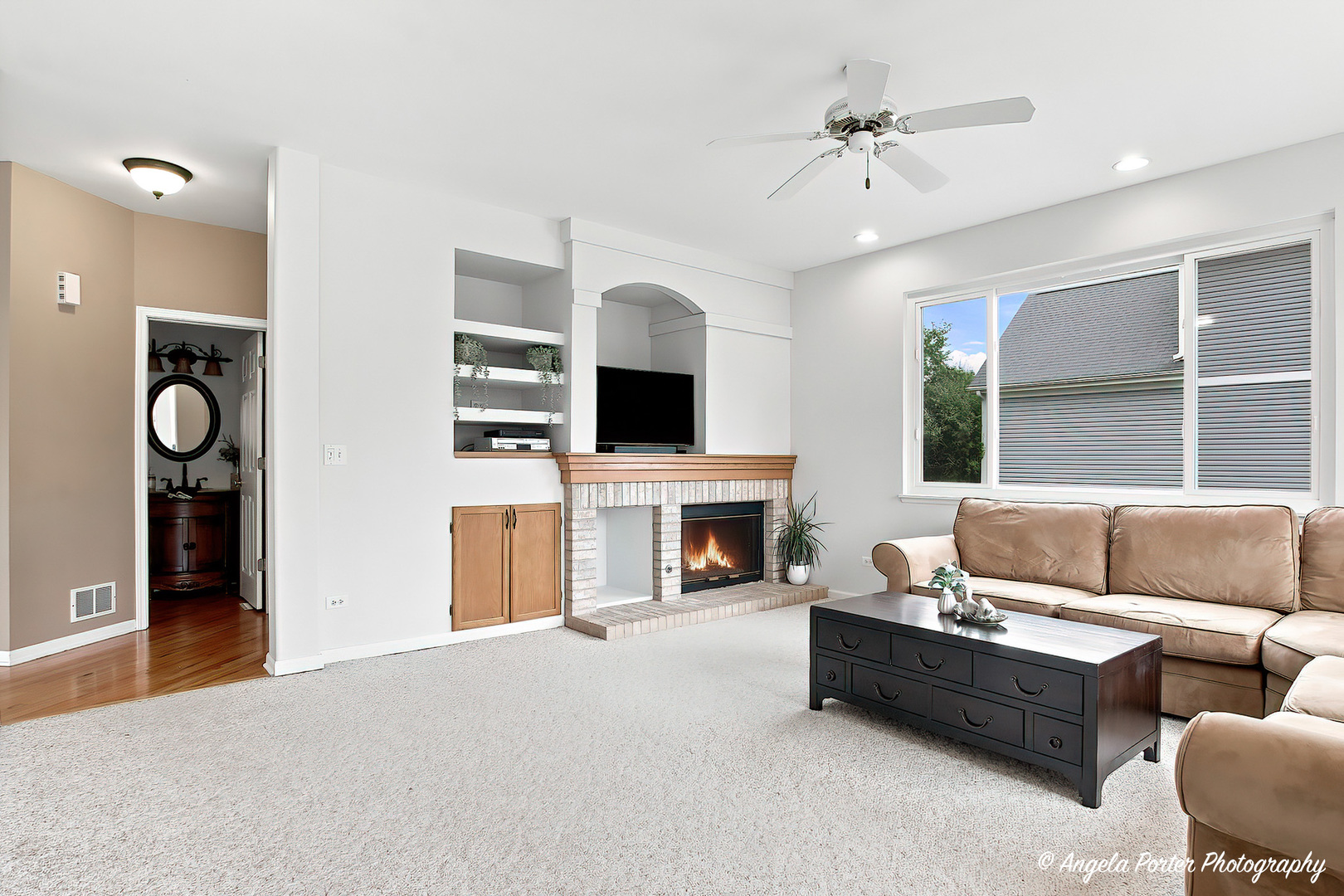 331 Hampton Court Property Photo 13