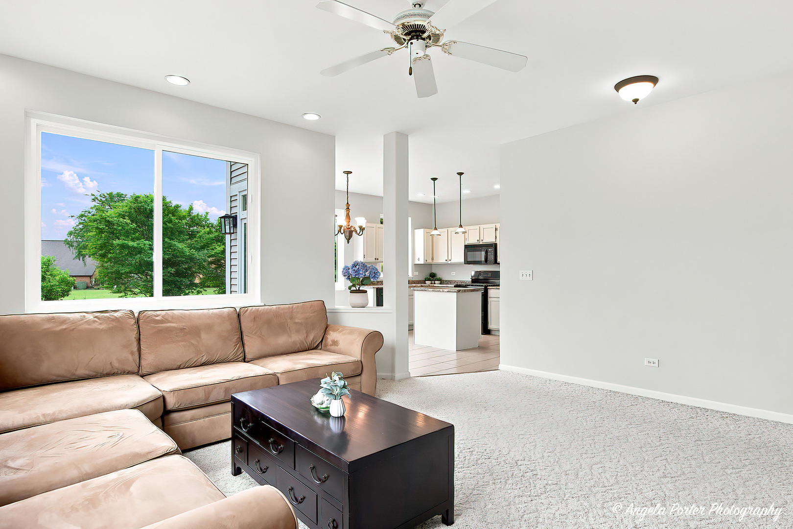 331 Hampton Court Property Photo 15
