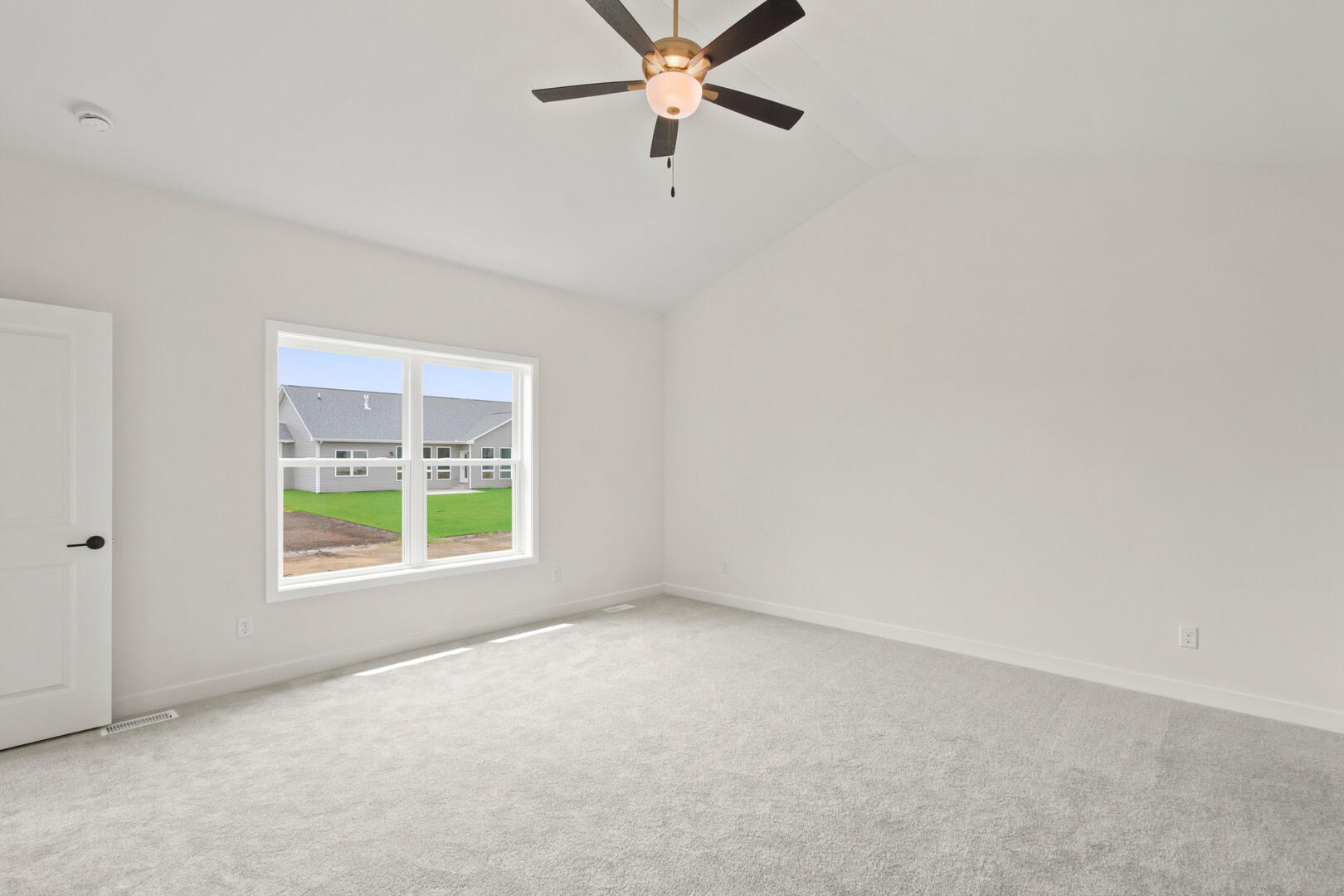 1417 S Milton Court Property Photo 15