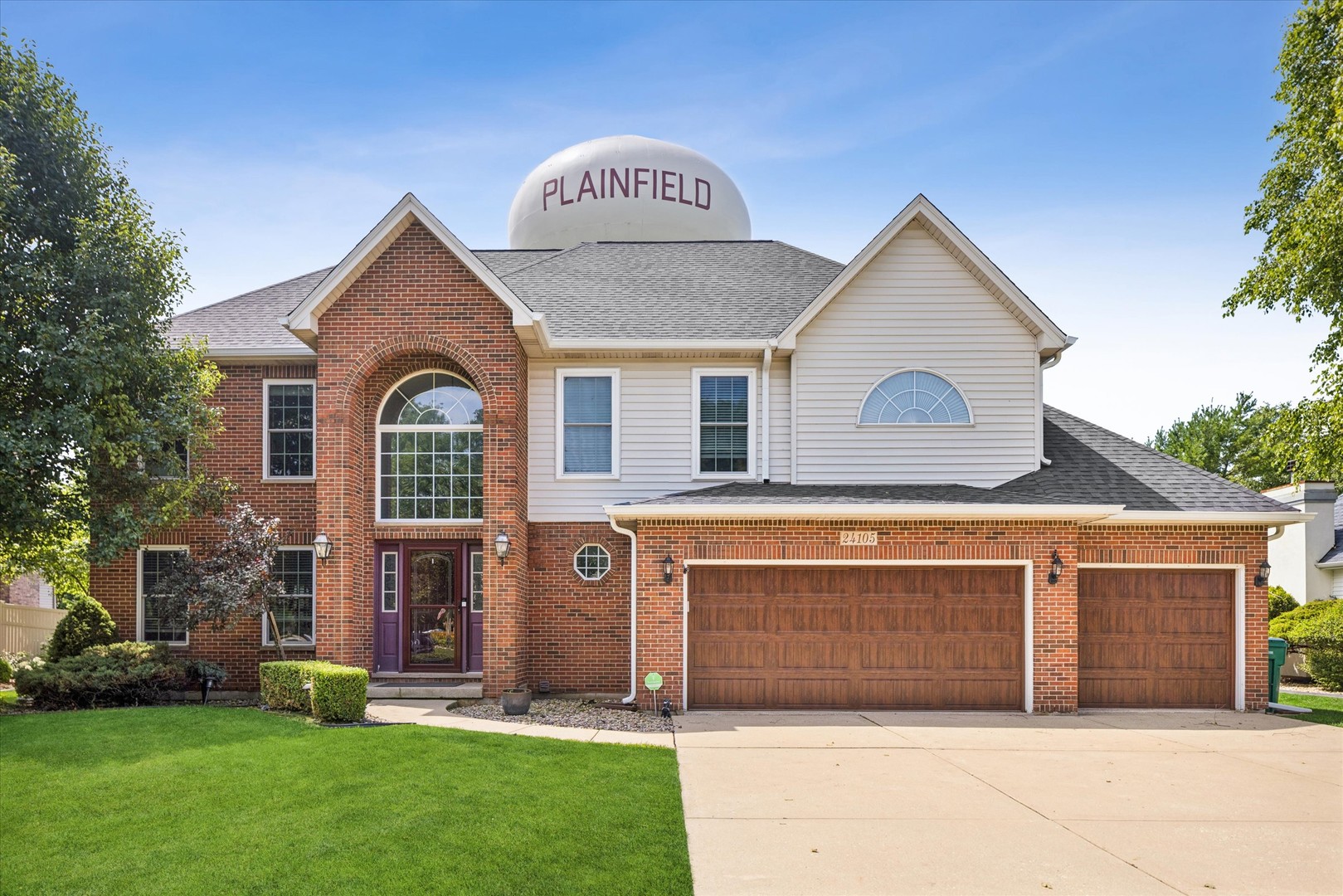 24105 Cropland Drive Property Photo 1