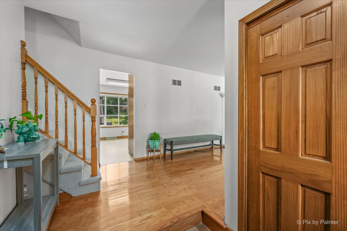 163 S Circle Avenue Property Photo 9