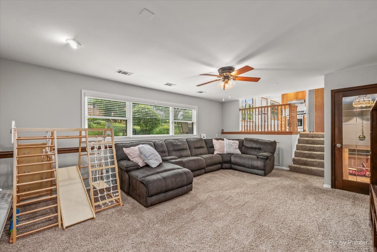 163 S Circle Avenue Property Photo 16
