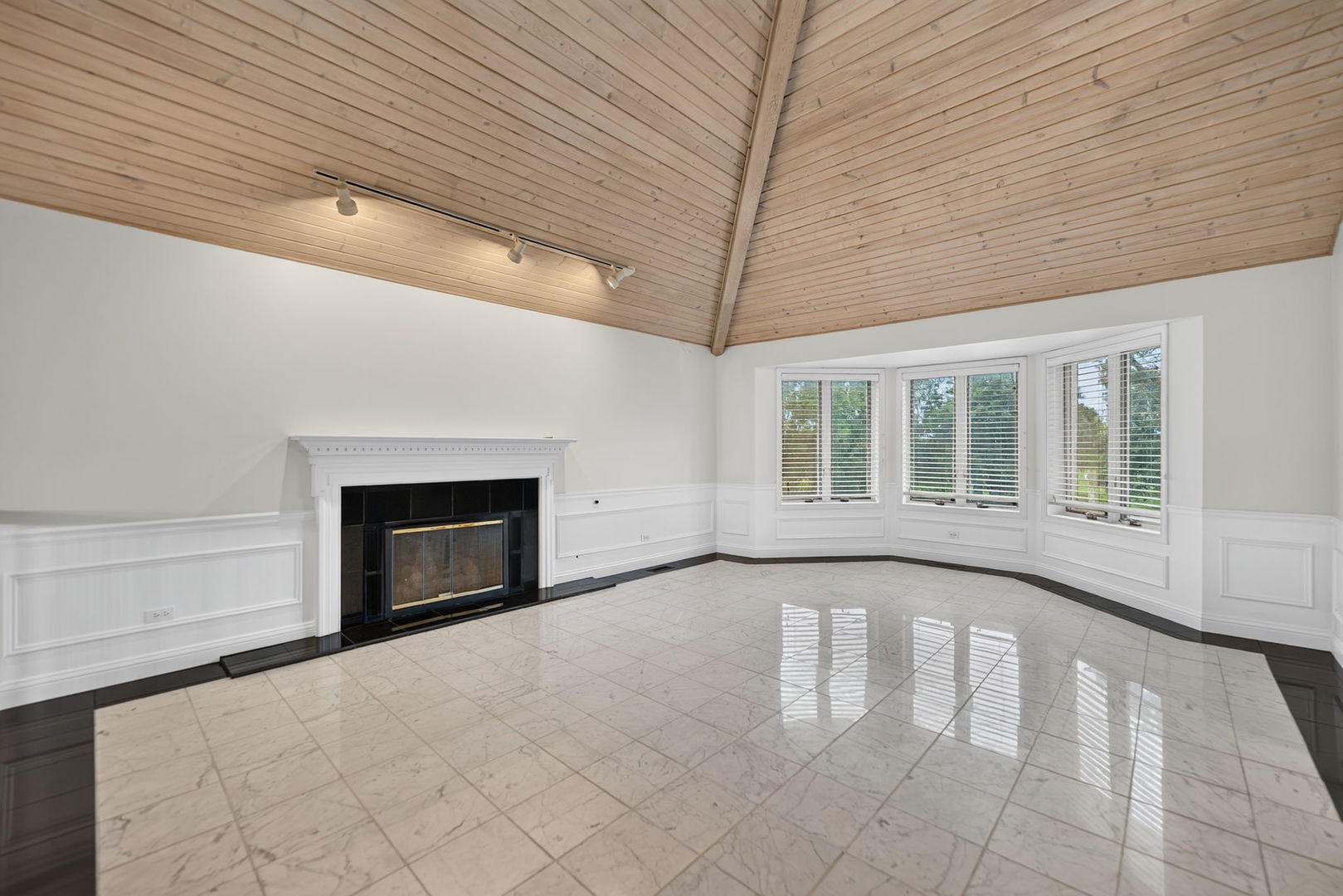 15020 Harmony Road Property Photo 8