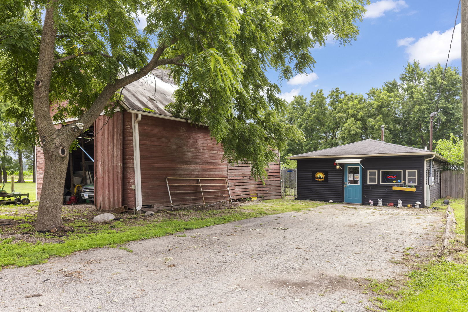 2013 Beecher Road Property Photo 32