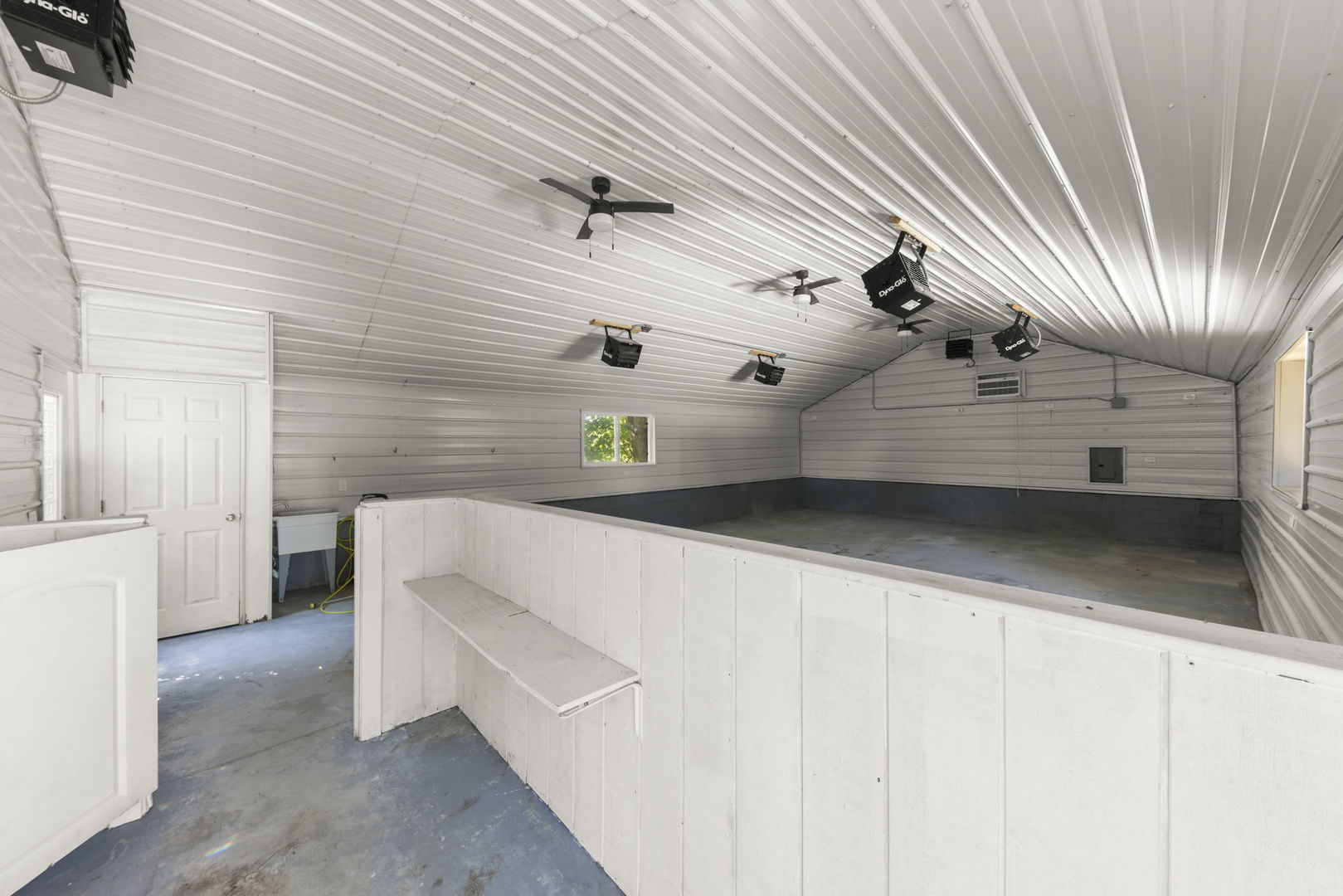 2013 Beecher Road Property Photo 37
