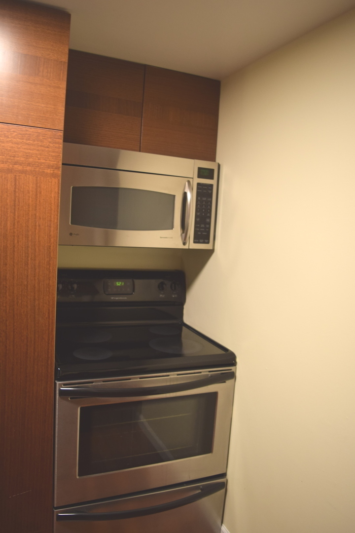 1 Renaissance Place 207 Property Photo 6