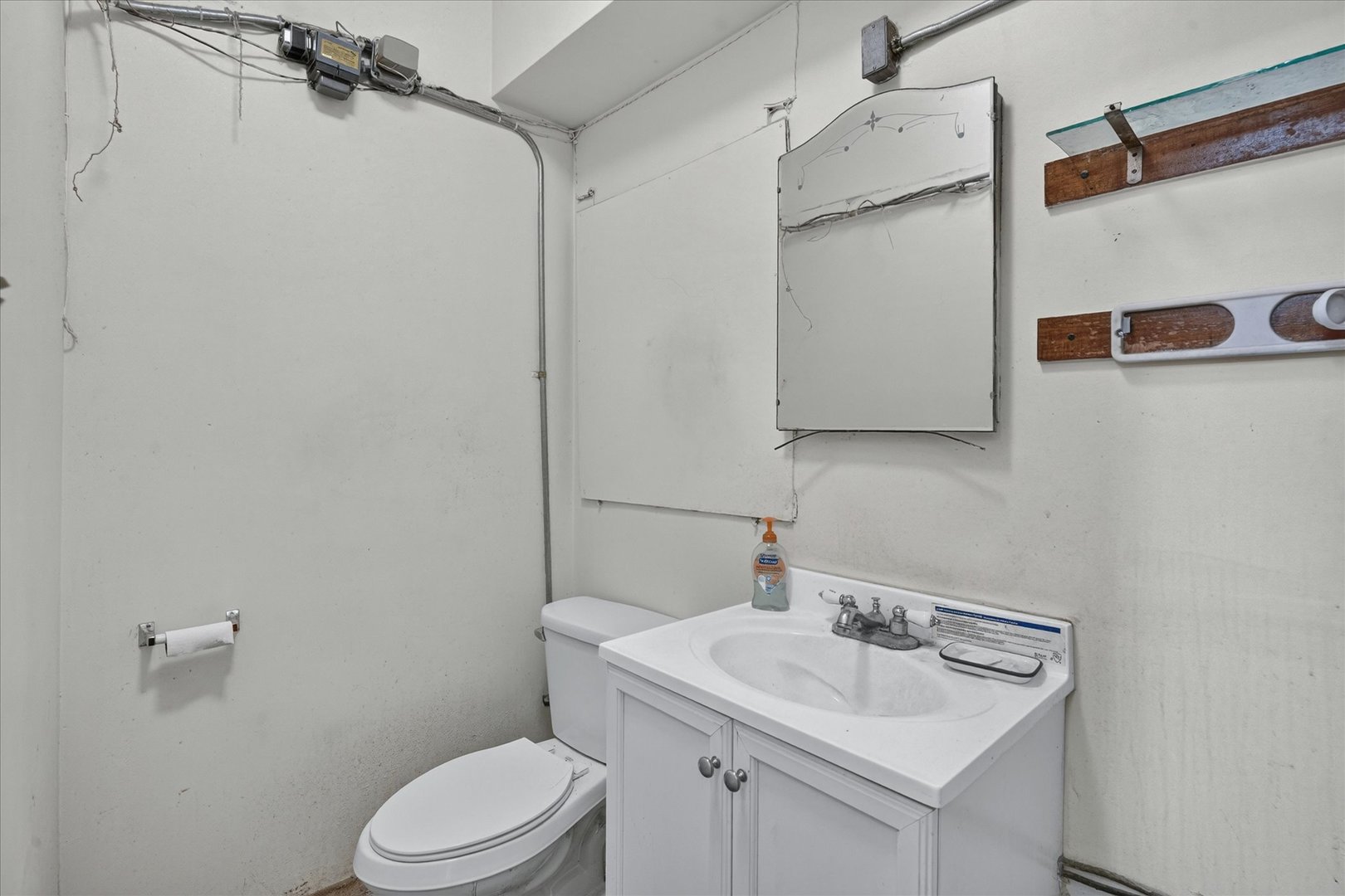 607 W Roosevelt Road Property Photo 43