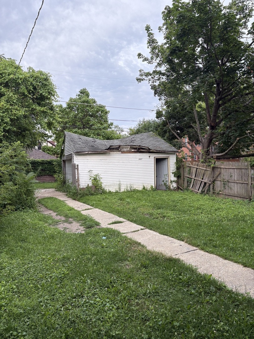 837 Hickory Street Property Photo 39