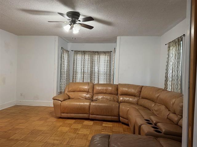 208 E Second Street Property Photo 7