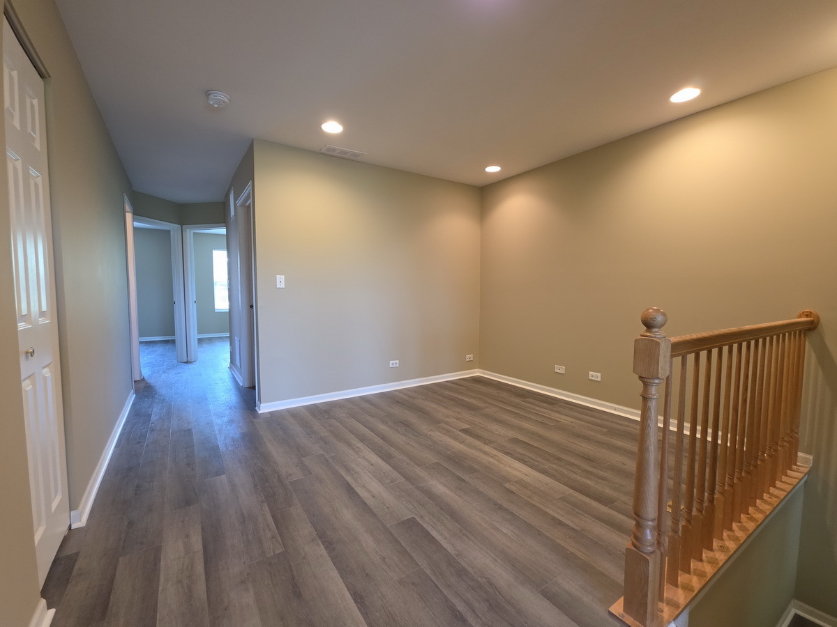 207 Springbrook Trail Property Photo 8