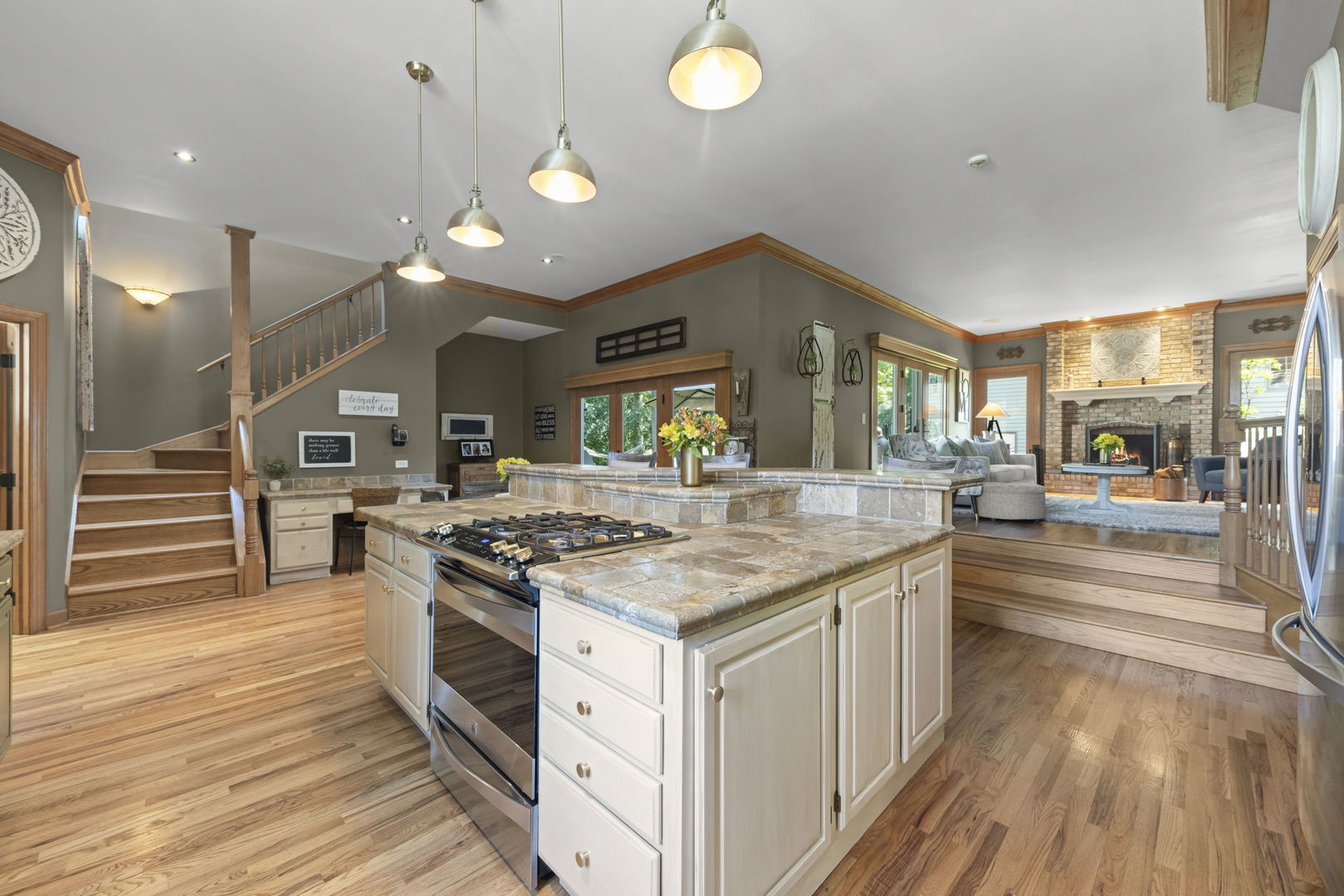 443 Timber Ridge Drive Property Photo 10