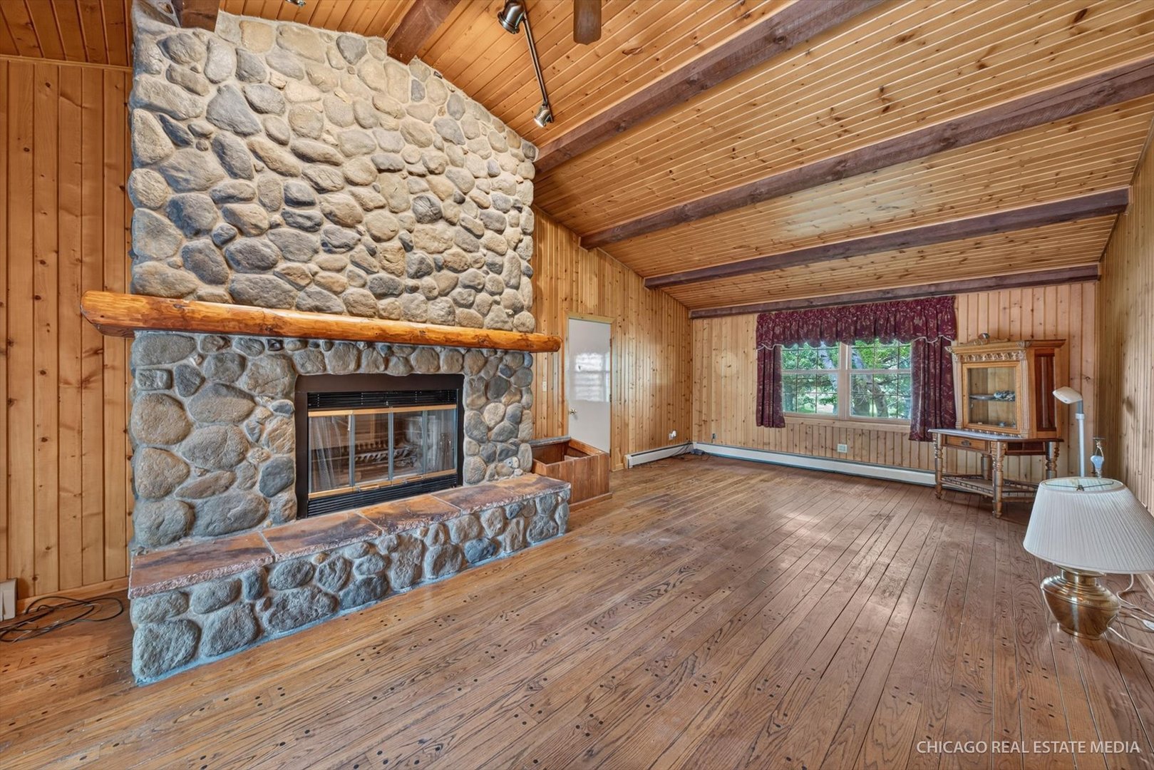 20805 Dunham Road Property Photo 8