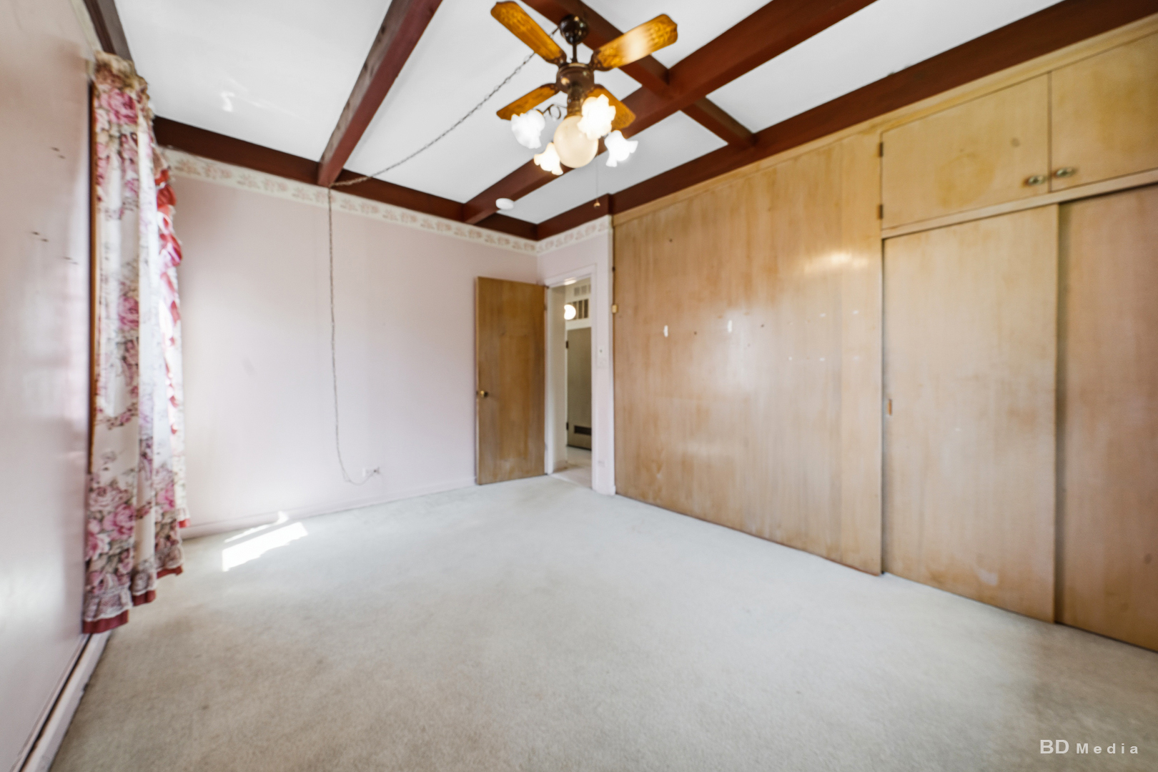 4872 N Redwood Drive Property Photo 15