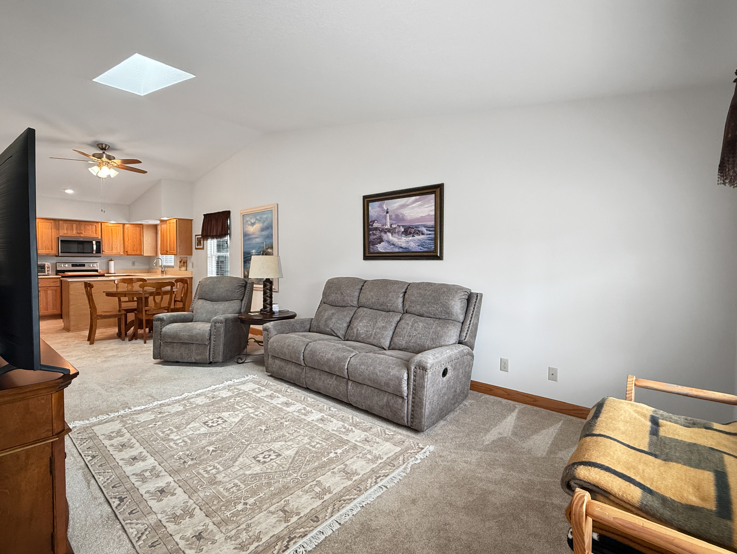 562 Pine Meadow Drive Property Photo 3