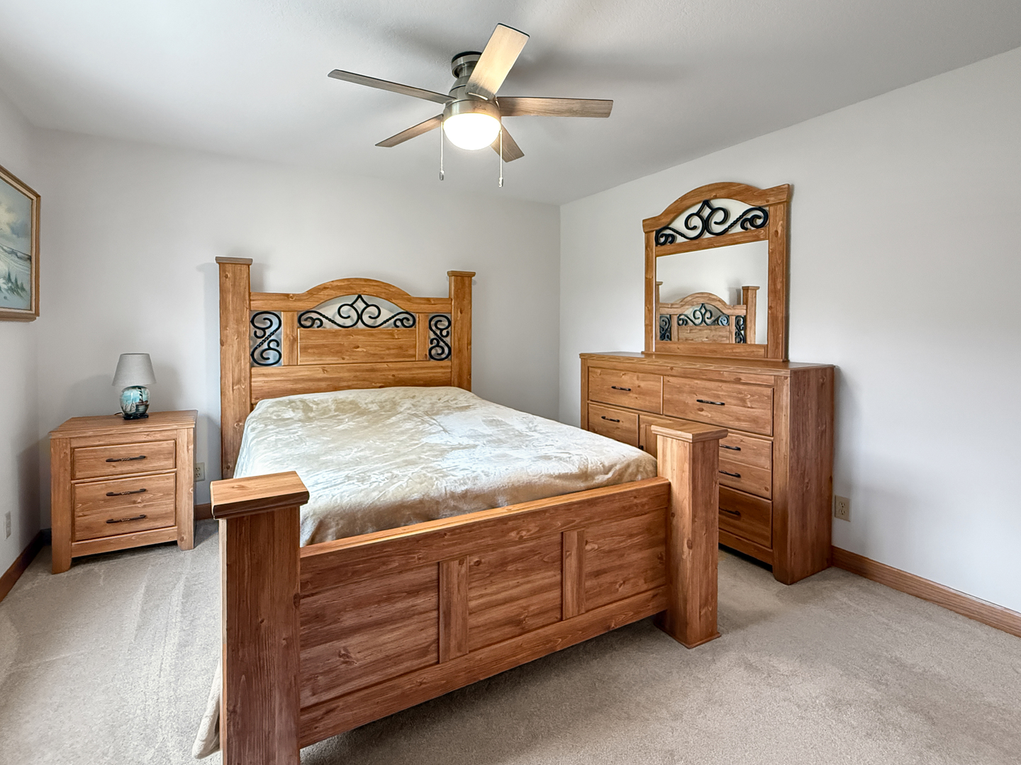 562 Pine Meadow Drive Property Photo 11