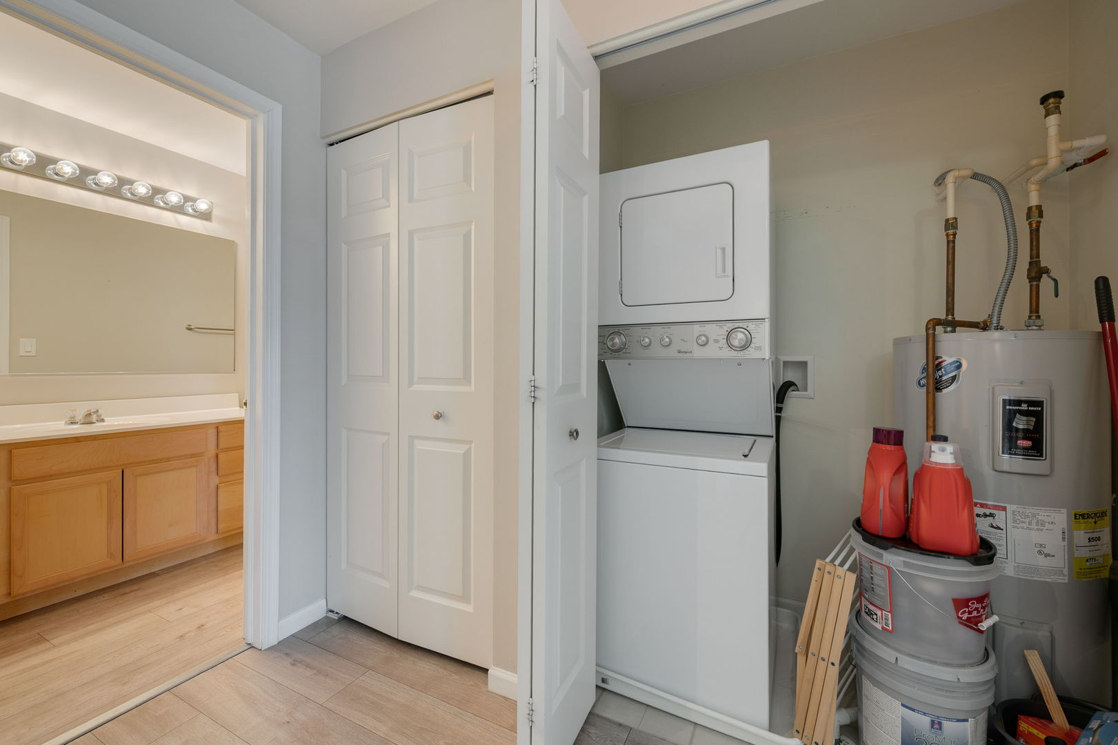 154 Bertram Road J Property Photo 11