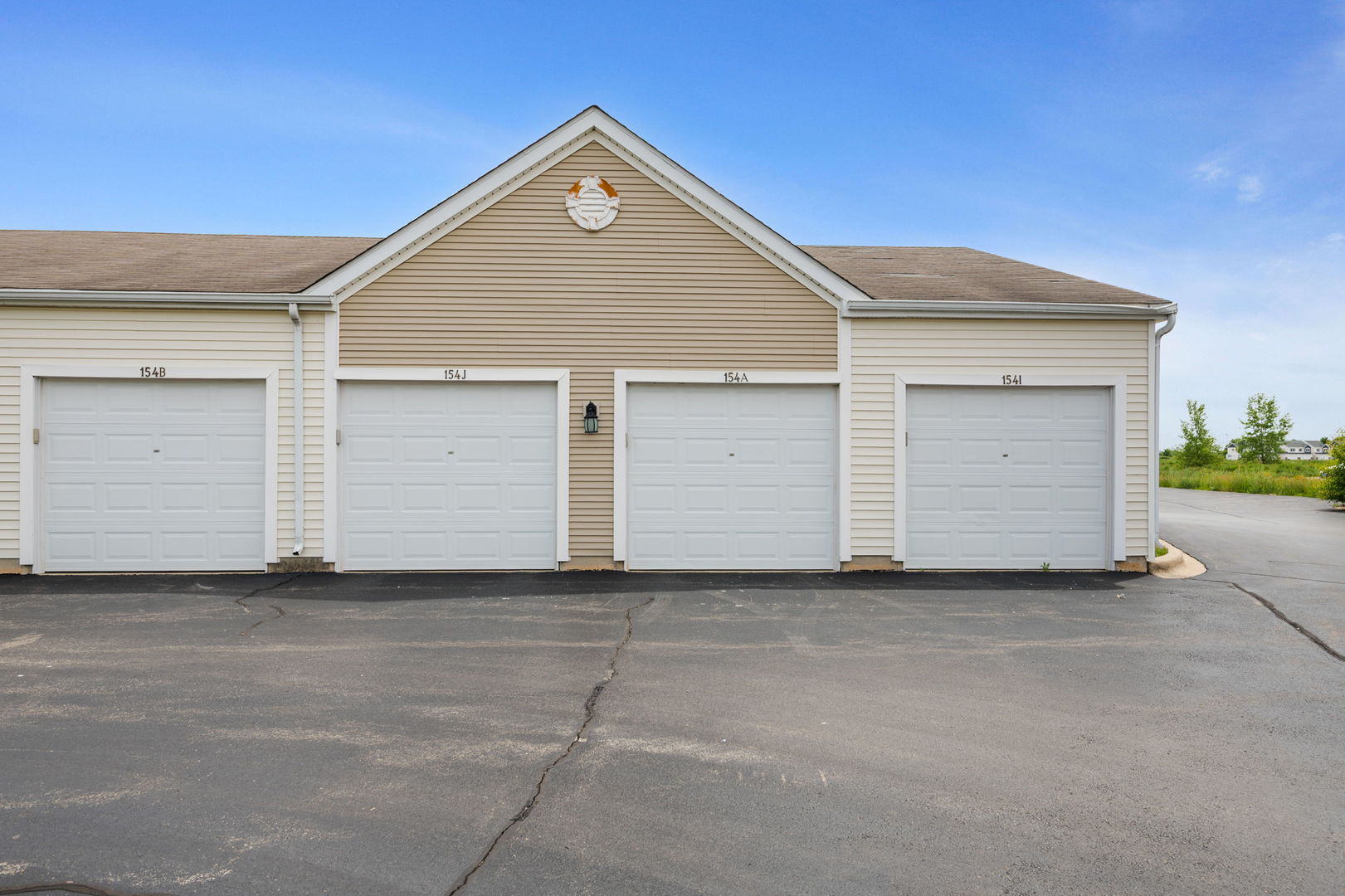 154 Bertram Road J Property Photo 14