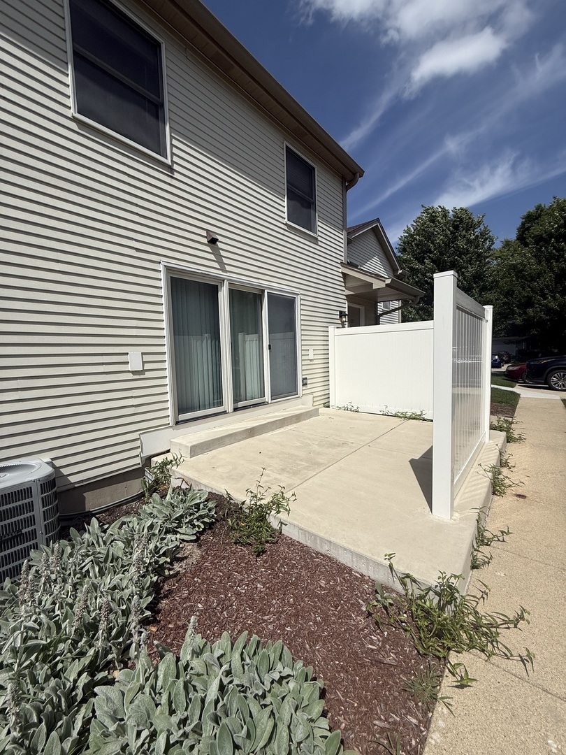 121 Spuhler Drive Property Photo 3