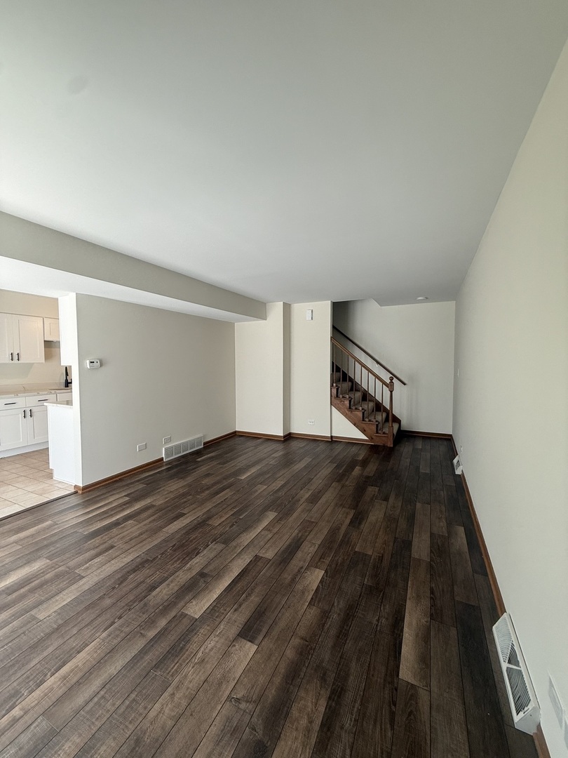 121 Spuhler Drive Property Photo 4