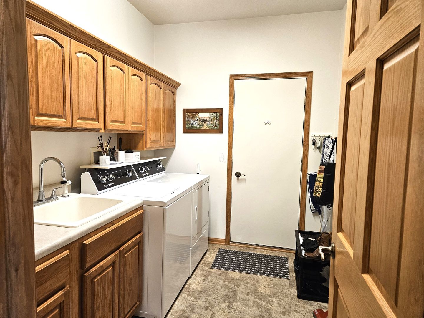 1526 Benzie Circle Property Photo 23