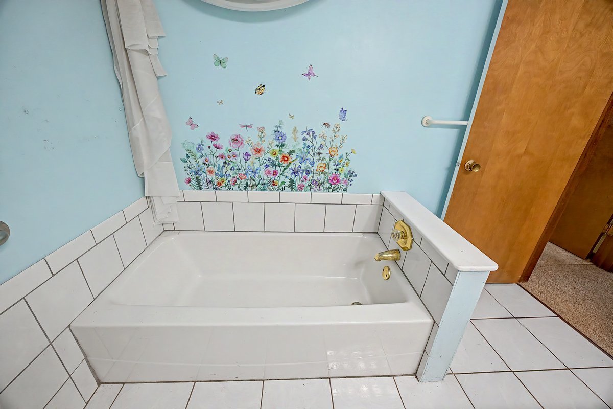 109 E Parkview Drive Property Photo 35