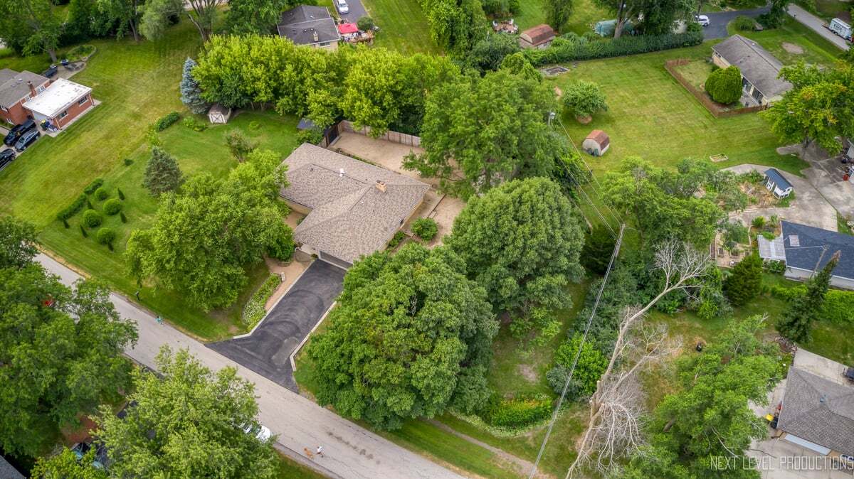 24 W Stonegate Drive Property Photo 41