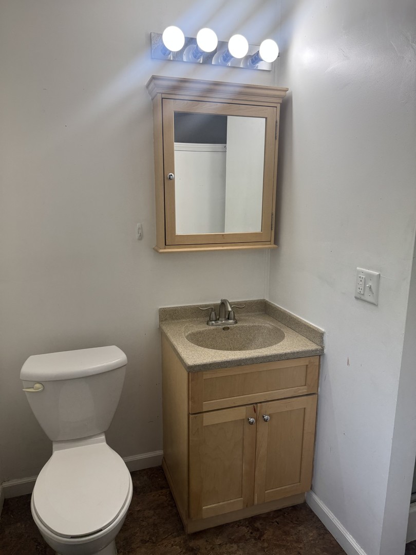 12702305 Property Photo 11
