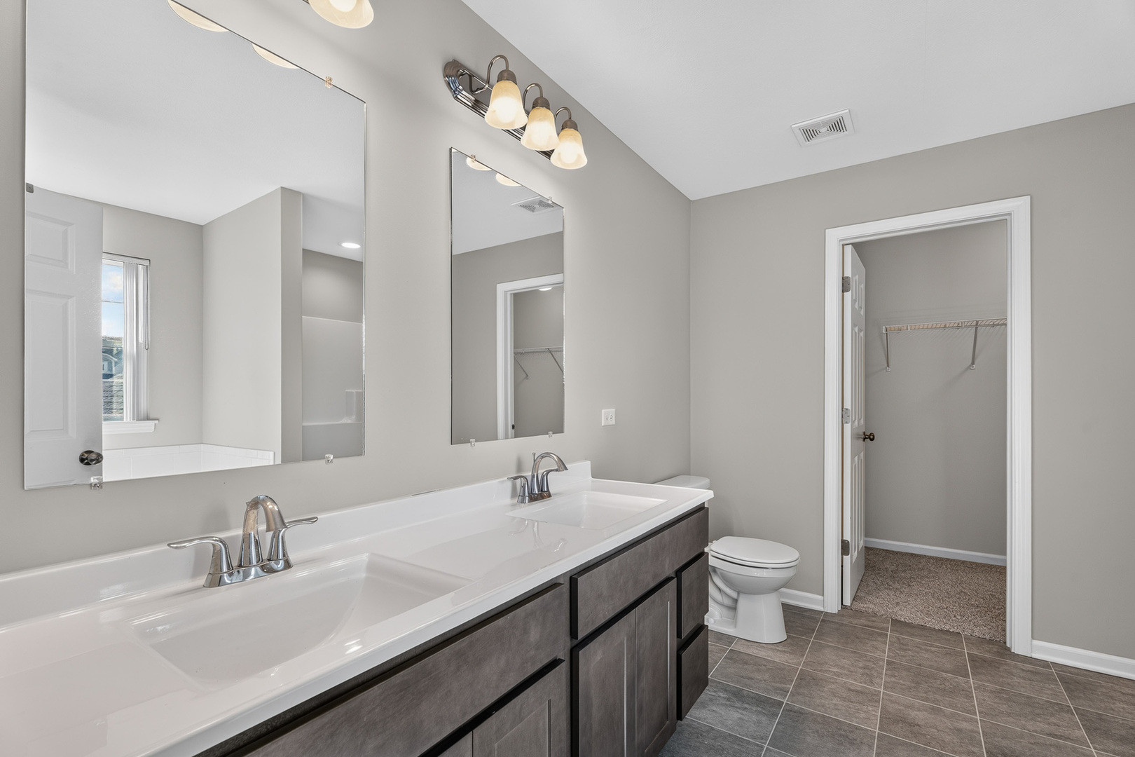 2102 Daly Lane Property Photo 8