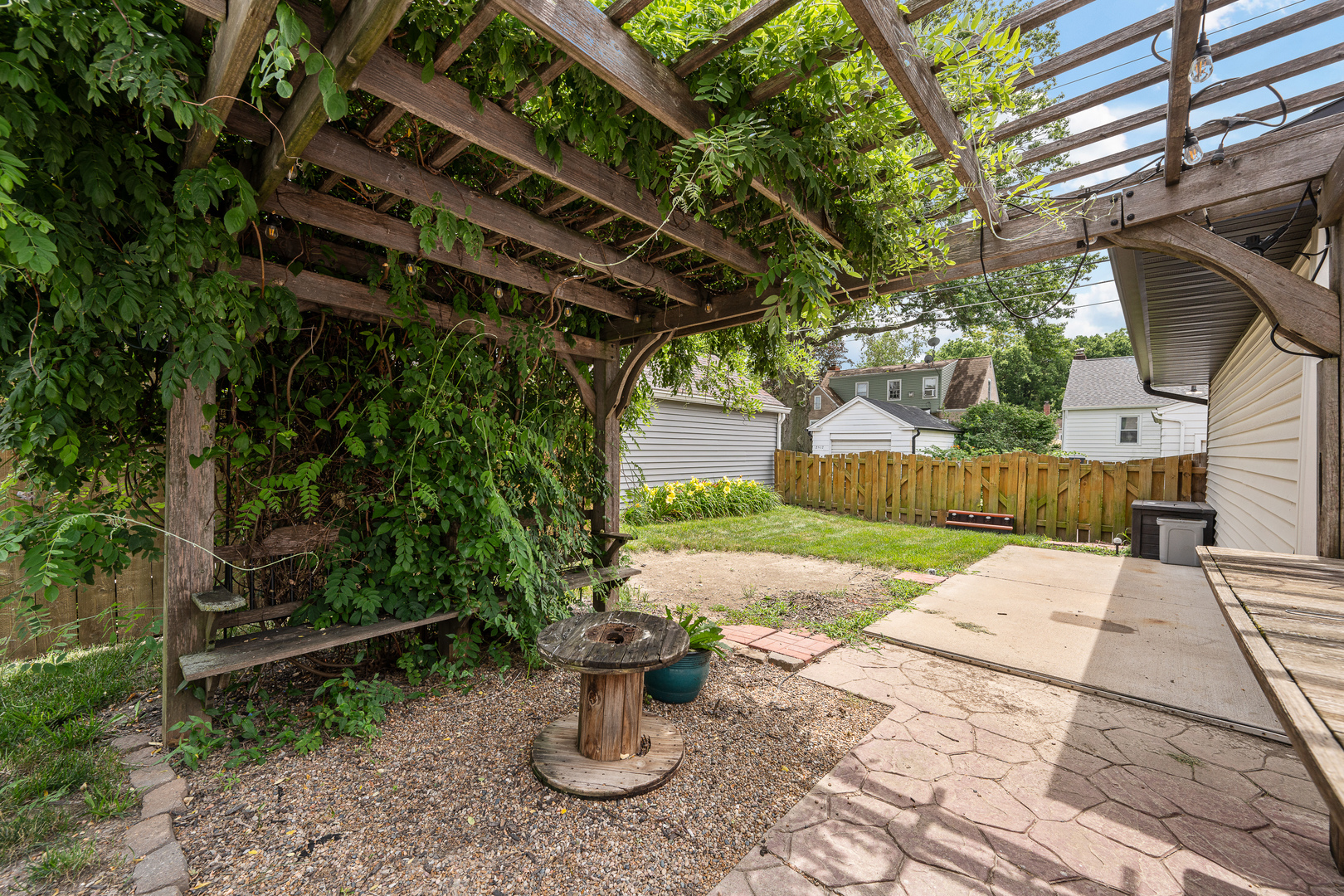 2514 23rd A Avenue Property Photo 6
