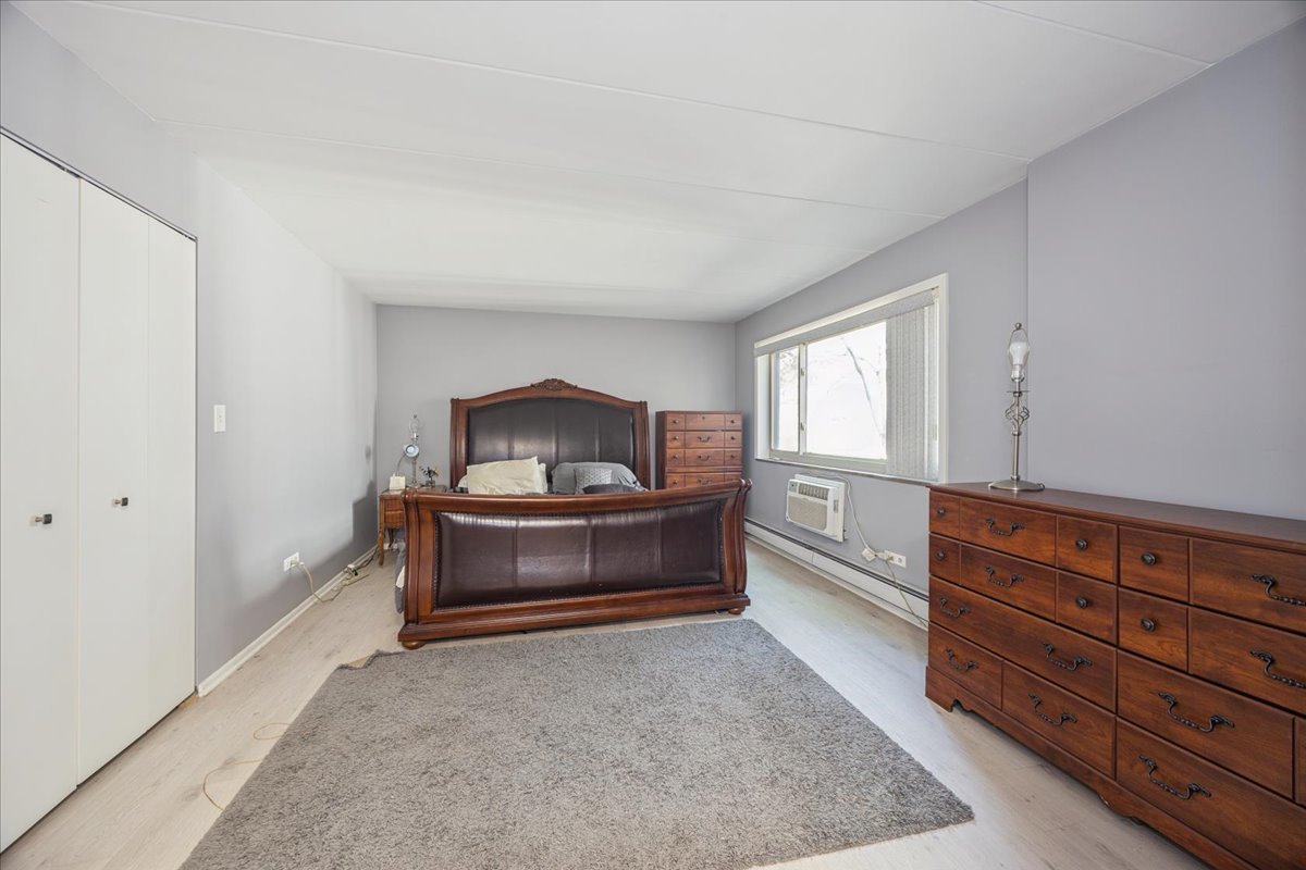 425 Home Avenue 1g Property Photo 11