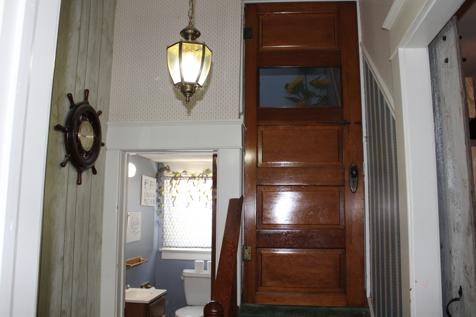 230 N Cherry Street Property Photo 18