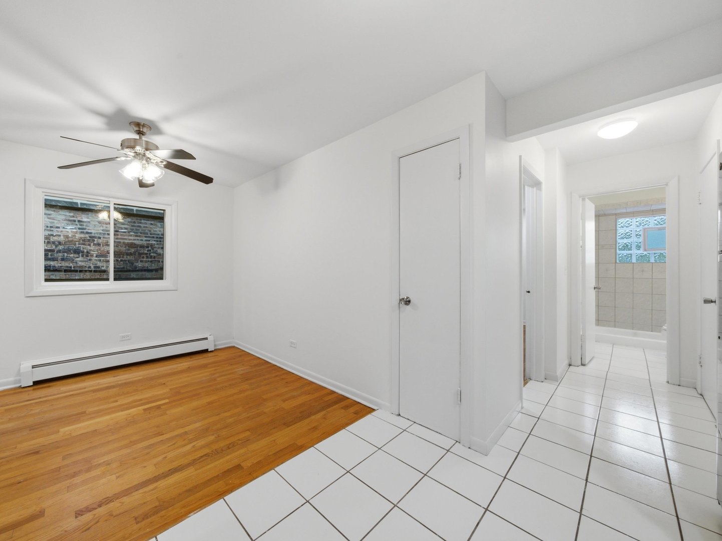 714 N Austin Boulevard 202 Property Photo 20