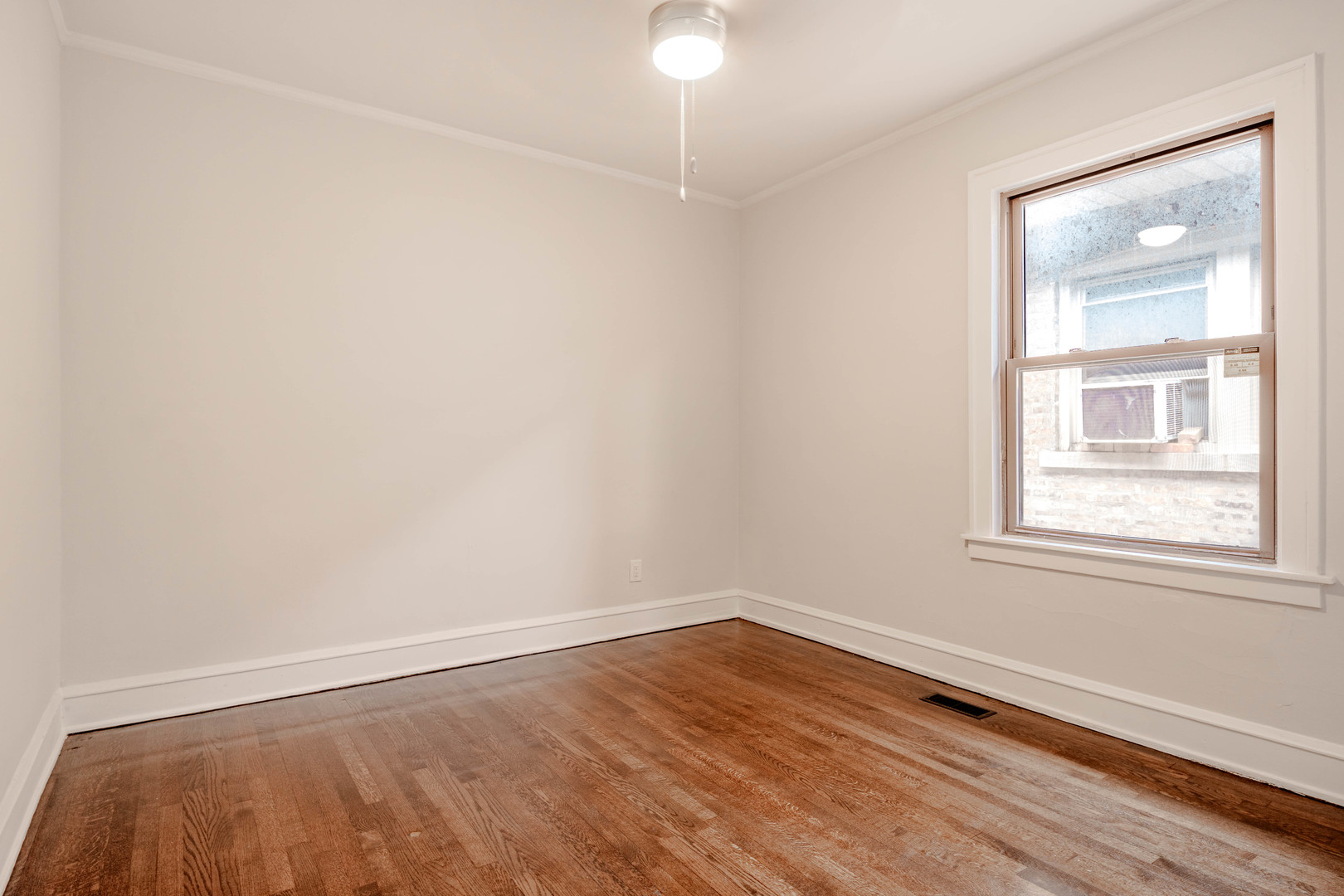 7928 S Winchester Avenue Property Photo 14
