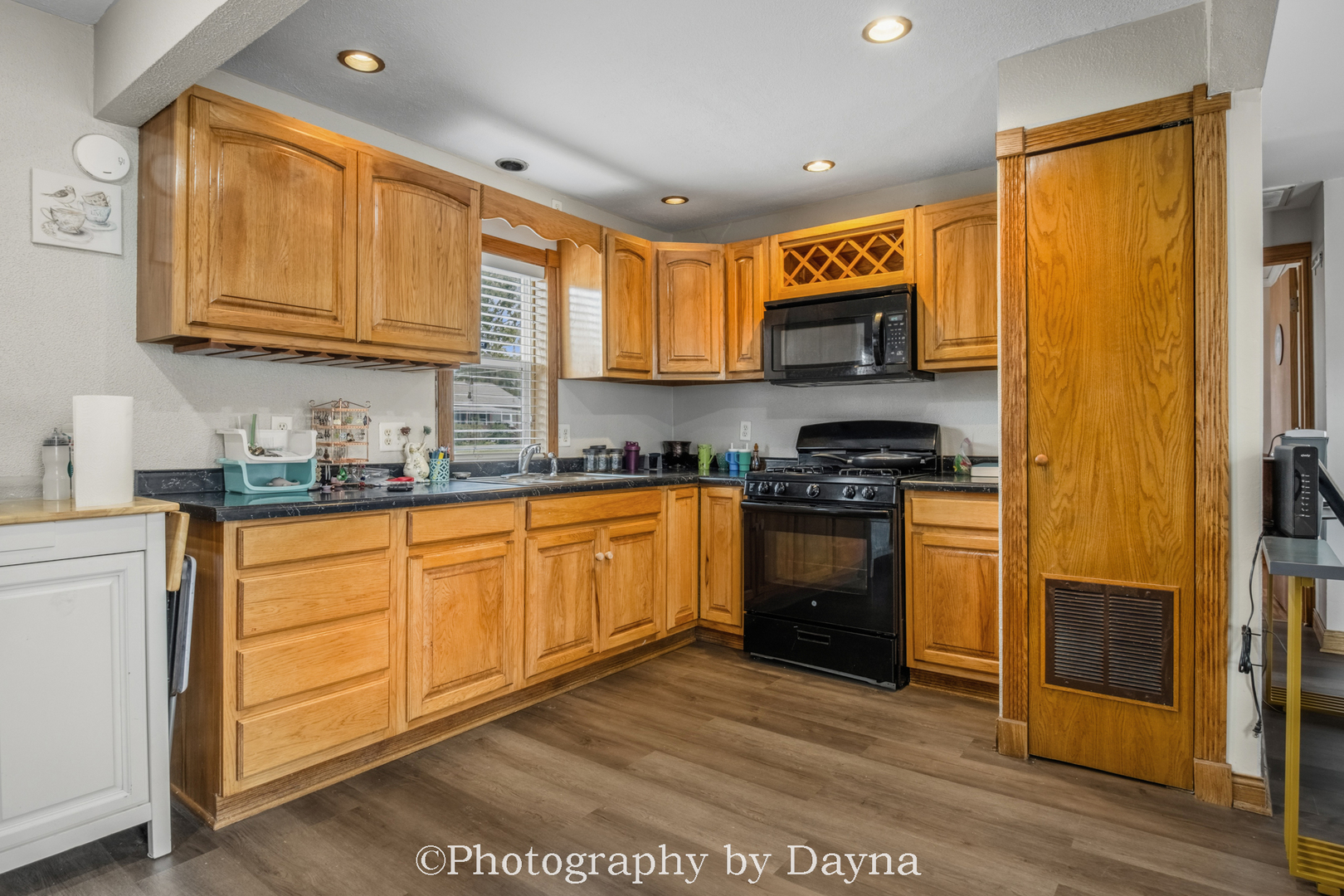 453 N Michigan Avenue Property Photo 9