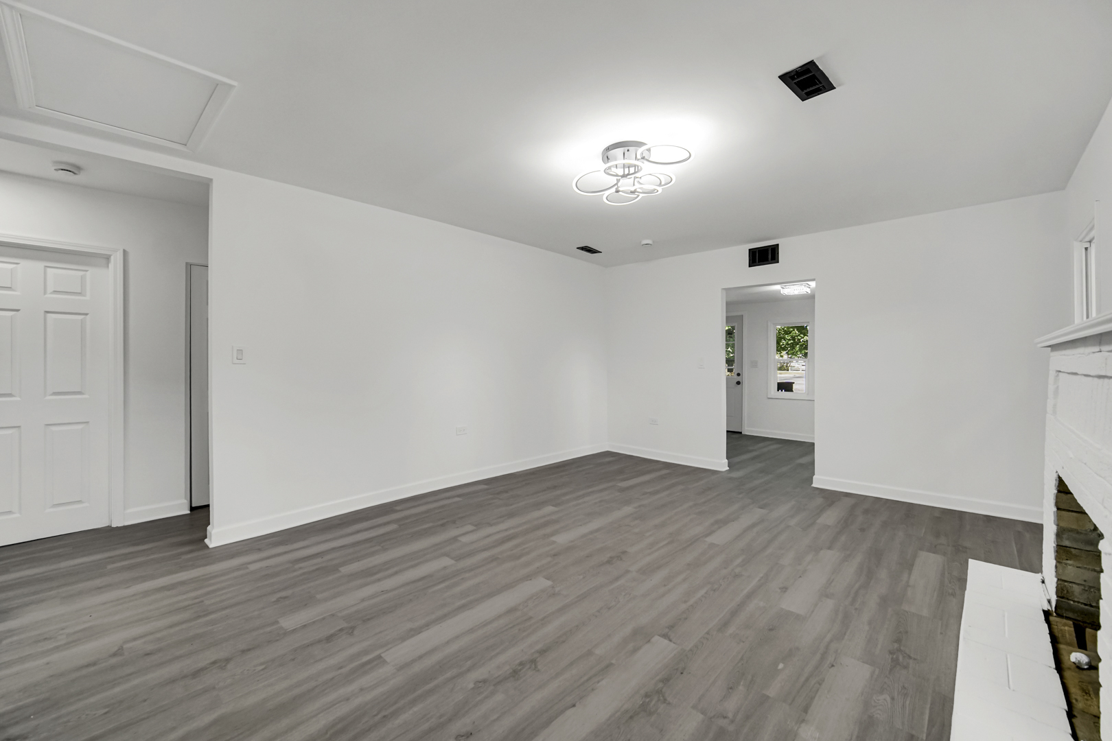 34904 N Carvis Drive Property Photo 8