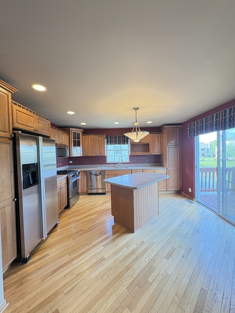 7951 Hedgewood Drive Property Photo 9