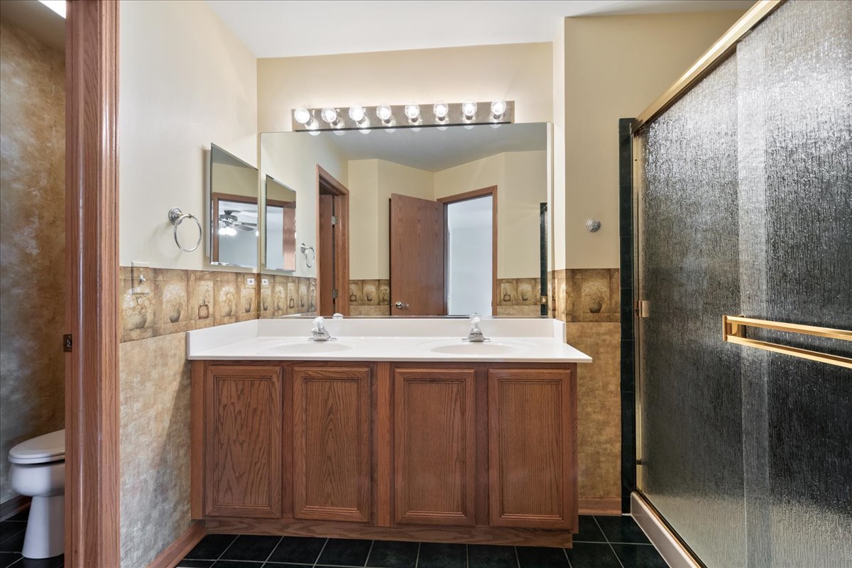7951 Hedgewood Drive Property Photo 15