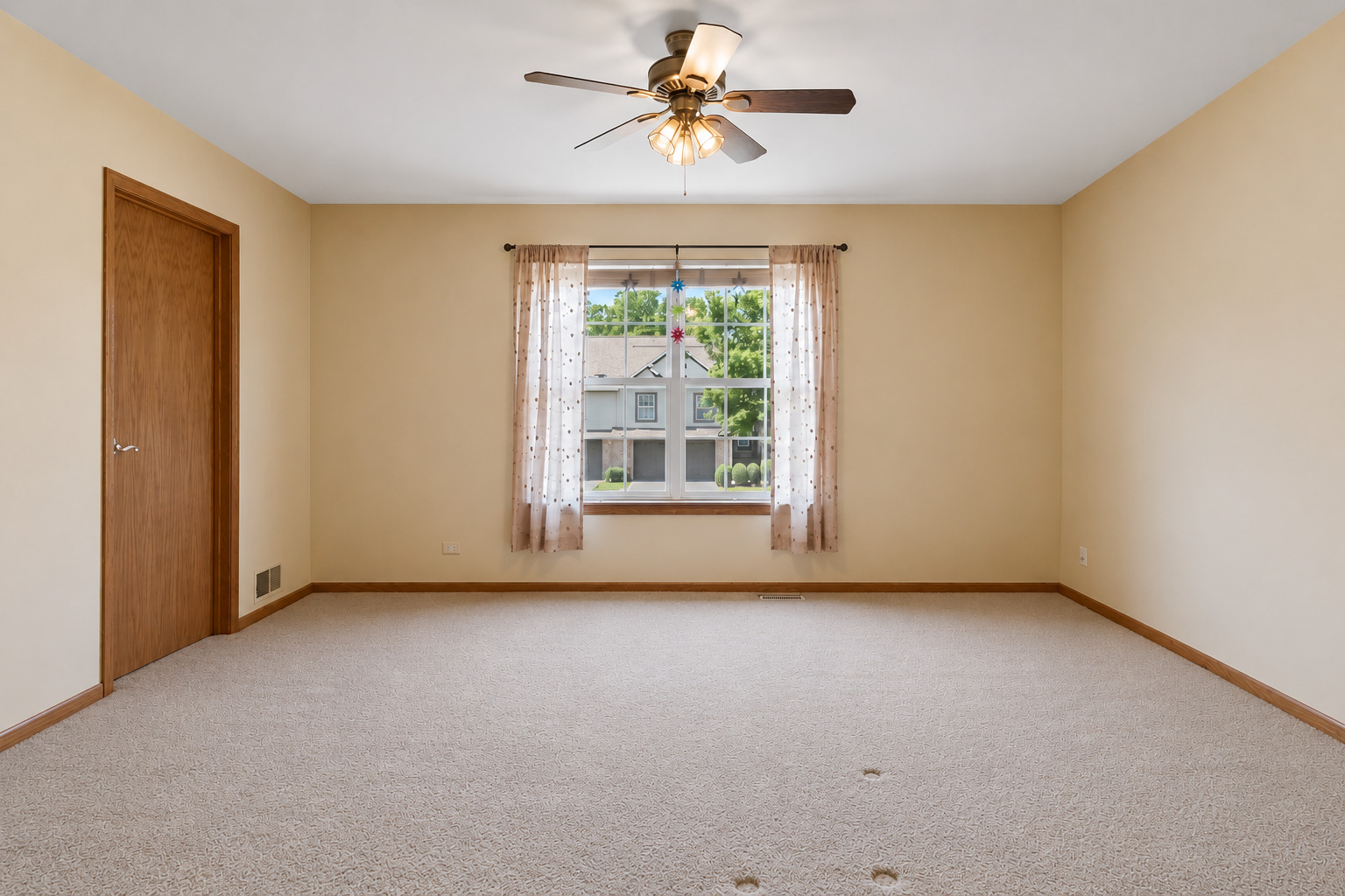 7951 Hedgewood Drive Property Photo 17