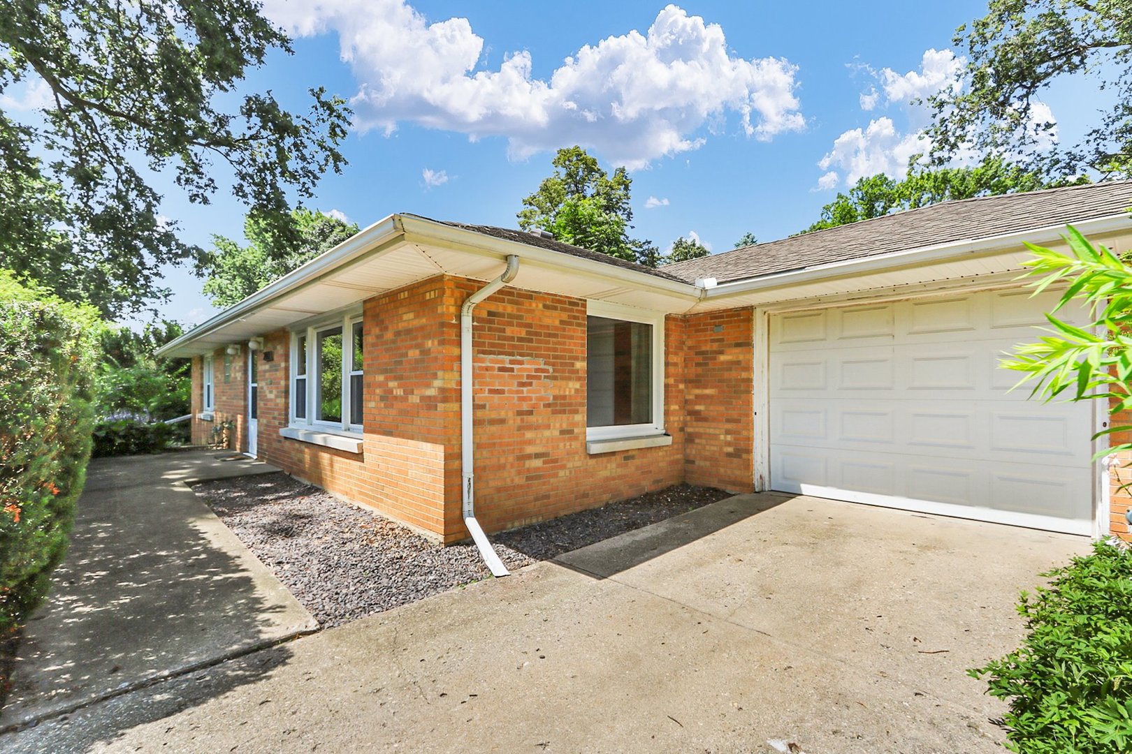2103 Burlison Drive Property Photo 1
