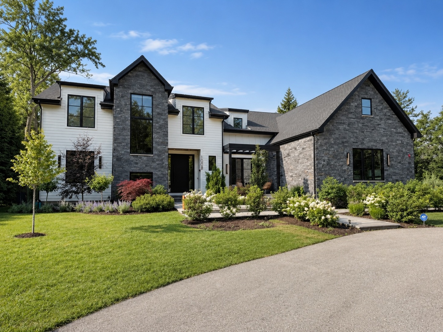 12702447 Property Photo