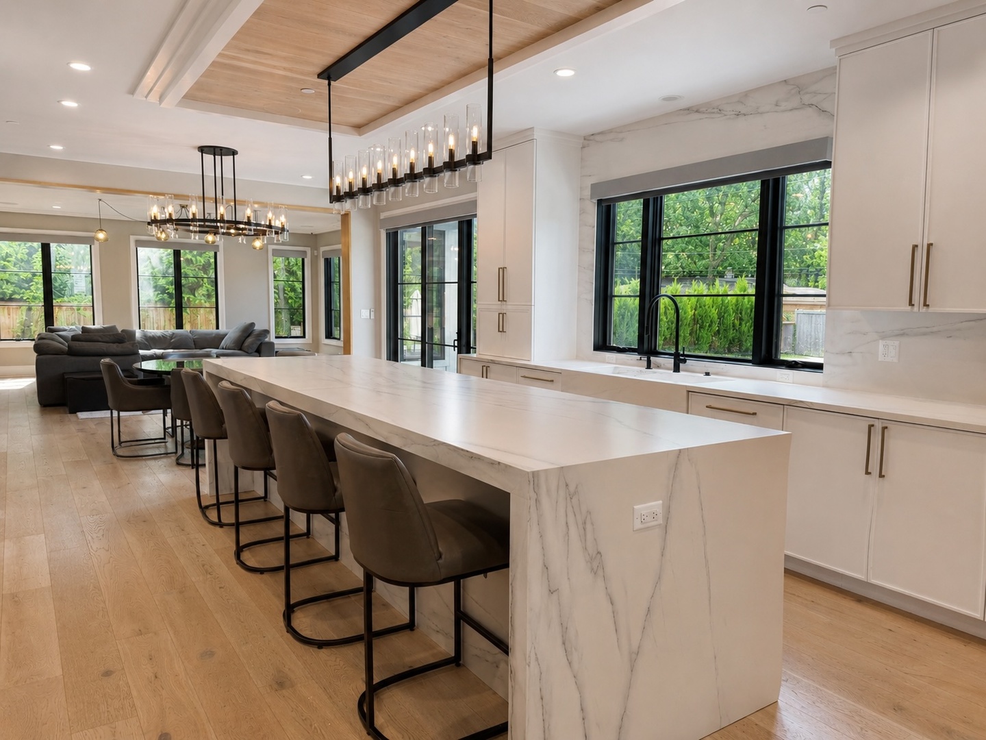 12702447 Property Photo 15