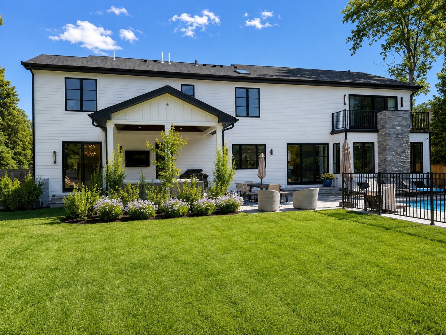 12702447 Property Photo 25