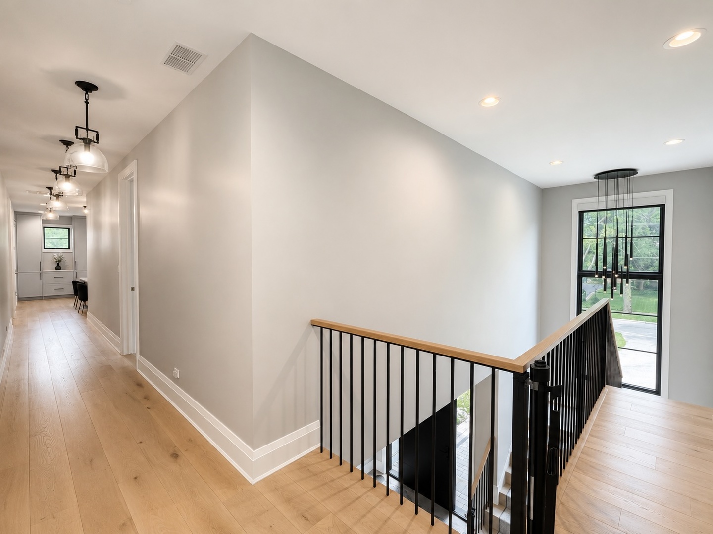 12702447 Property Photo 33